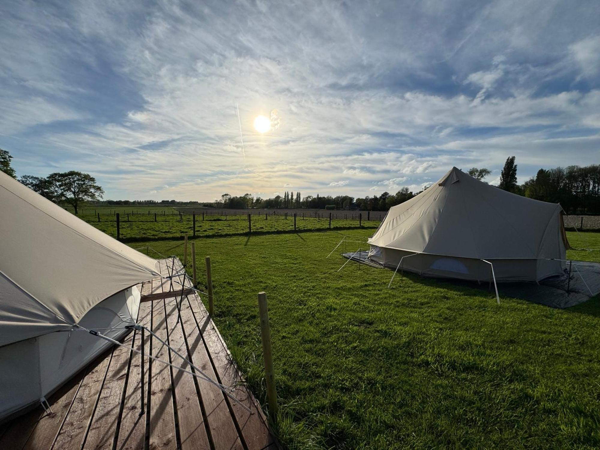 Camp Mangoeste Zedelgem Bagian luar foto