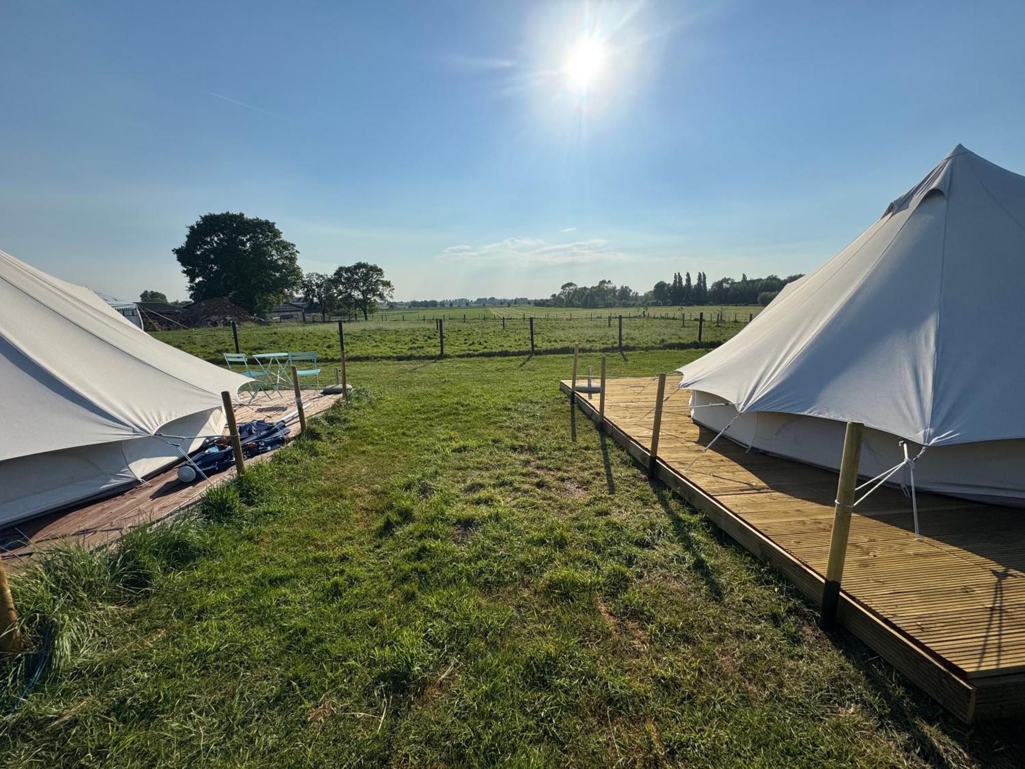 Camp Mangoeste Zedelgem Bagian luar foto